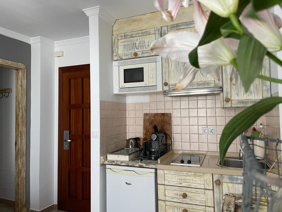 Charming Studio In Tarifa Apartment Bagian luar foto
